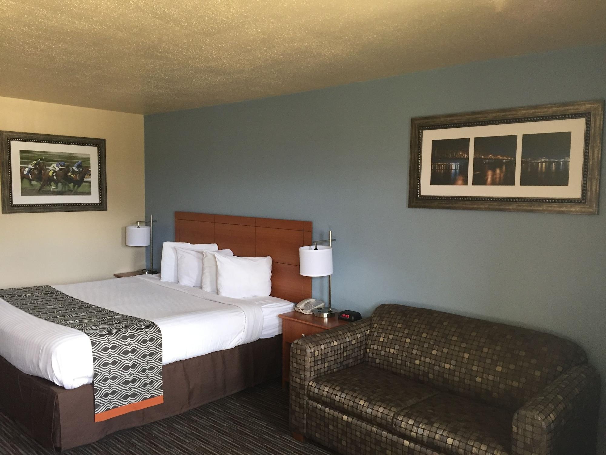Ramada By Wyndham Louisville North Eksteriør billede